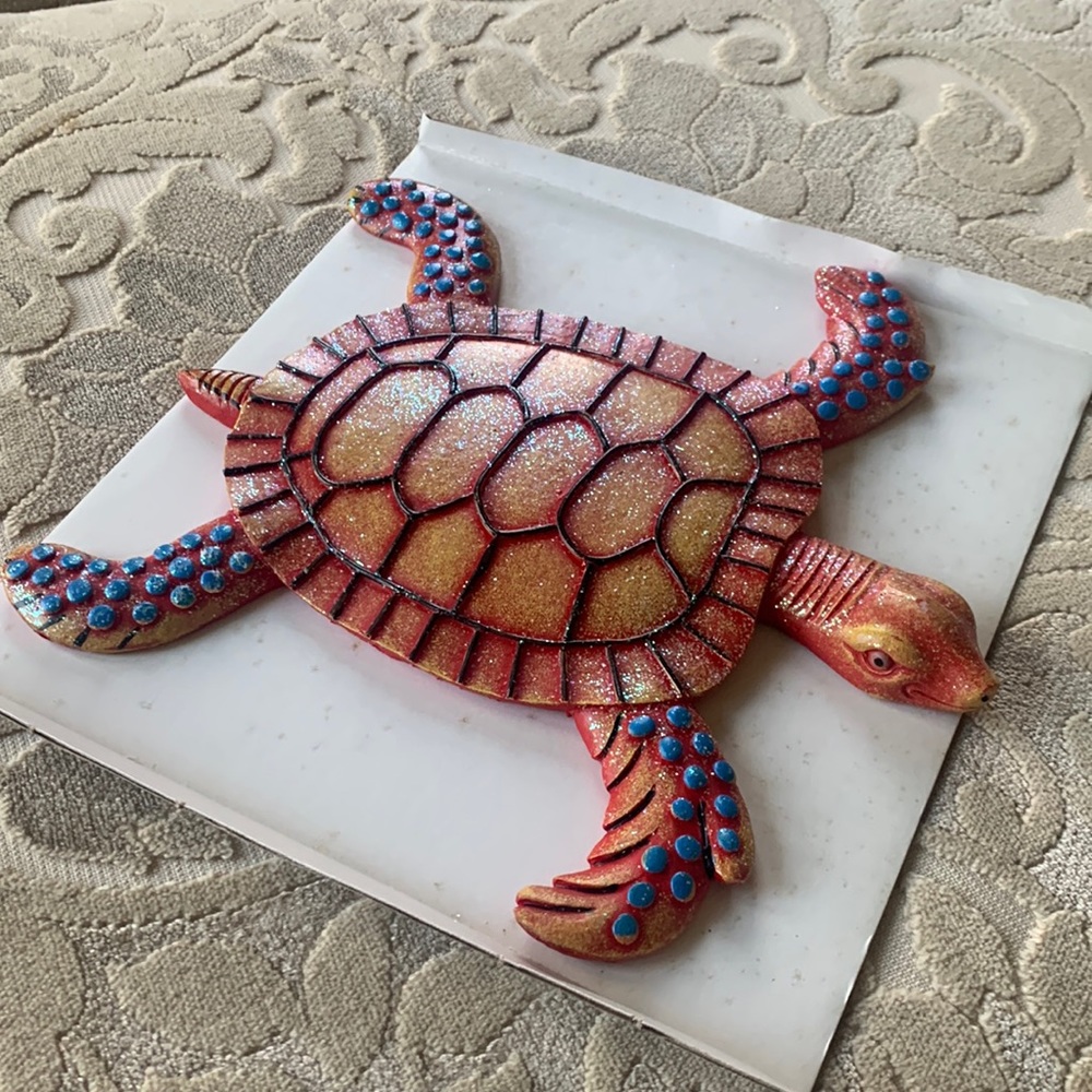 Resin turtle decor